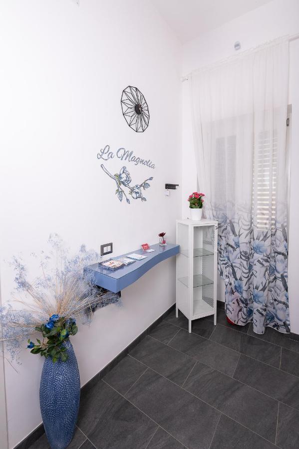 La Magnolia Rooms Procida Exteriér fotografie